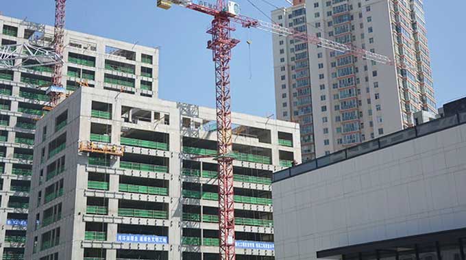 甘肃建投装备制造有限公司是甘肃省建设投资（控股）集团有限公司直属企业，成立于2010年10月，坐落于甘肃兰州彭家坪国家级装备制造工业园，占地155亩，是西北地区最早具有起重机械生产资质的企业，年产各类型号起重机械500余台。建司十年来，公司先后荣获年度中国塔机行业十强企业、全国售后服务先进单位、全国建筑施工机械租赁50强企业等30余项荣誉称号...